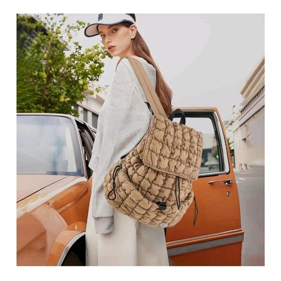 Quilted Puffer Backpack for Women, Lightweight Puffy Hiker Pack, Khaki - Picture 2 of 9